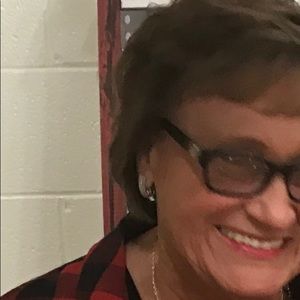 Meet your Posher, Jo ann